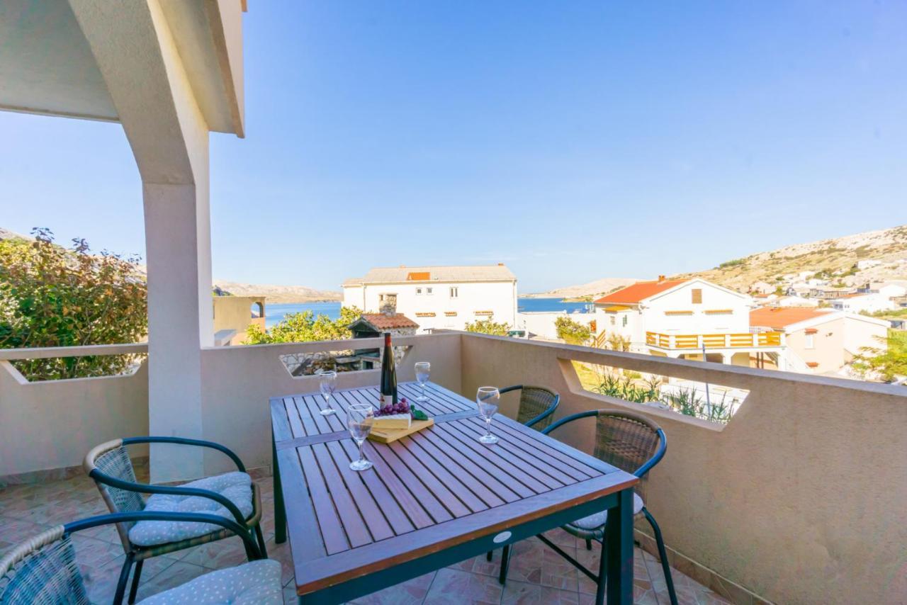 Apartment And Room Bacic Метайна Экстерьер фото